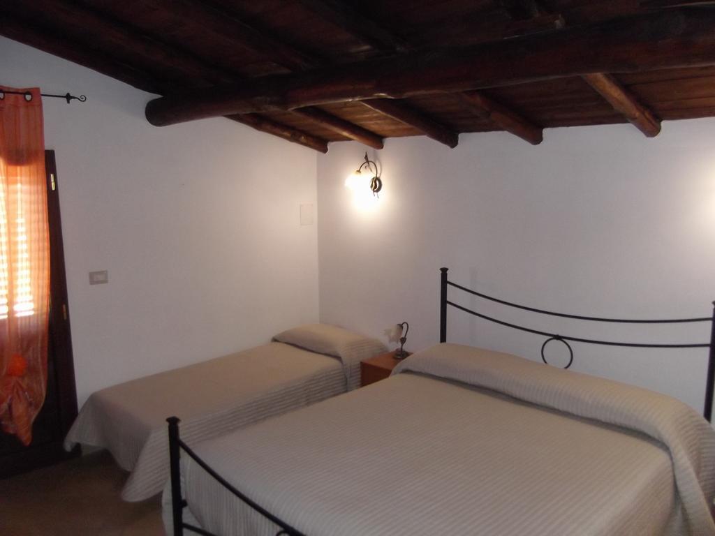 Casavacanzeinsicilia Etna Taormina Villa ปิเอดิมอนเต เอตเนโอ ห้อง รูปภาพ