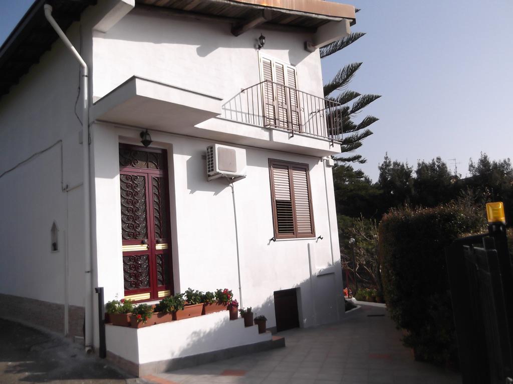 Casavacanzeinsicilia Etna Taormina Villa ปิเอดิมอนเต เอตเนโอ ห้อง รูปภาพ
